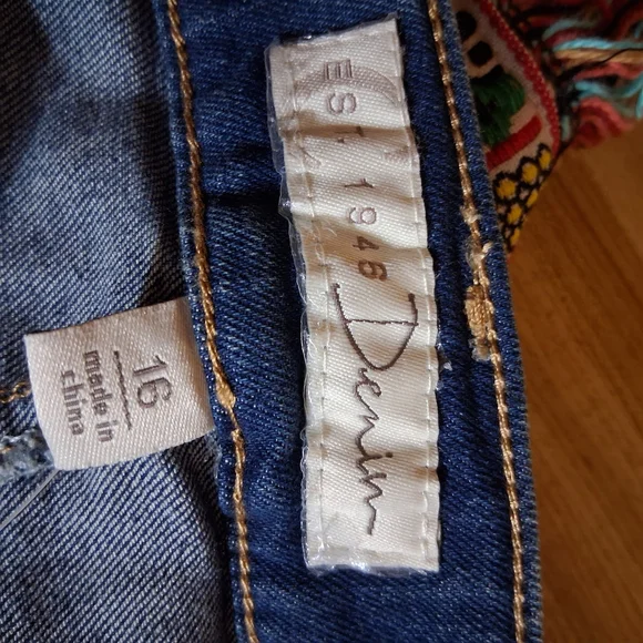 Cato Tribal Aztec Fringe Denim Skirt.  Size 16 NWT - Picture 9 of 16